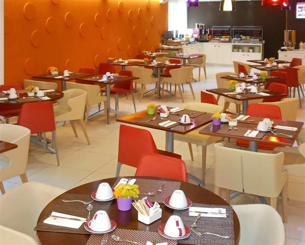 Hotel Mercure Roma Corso Trieste 4*,