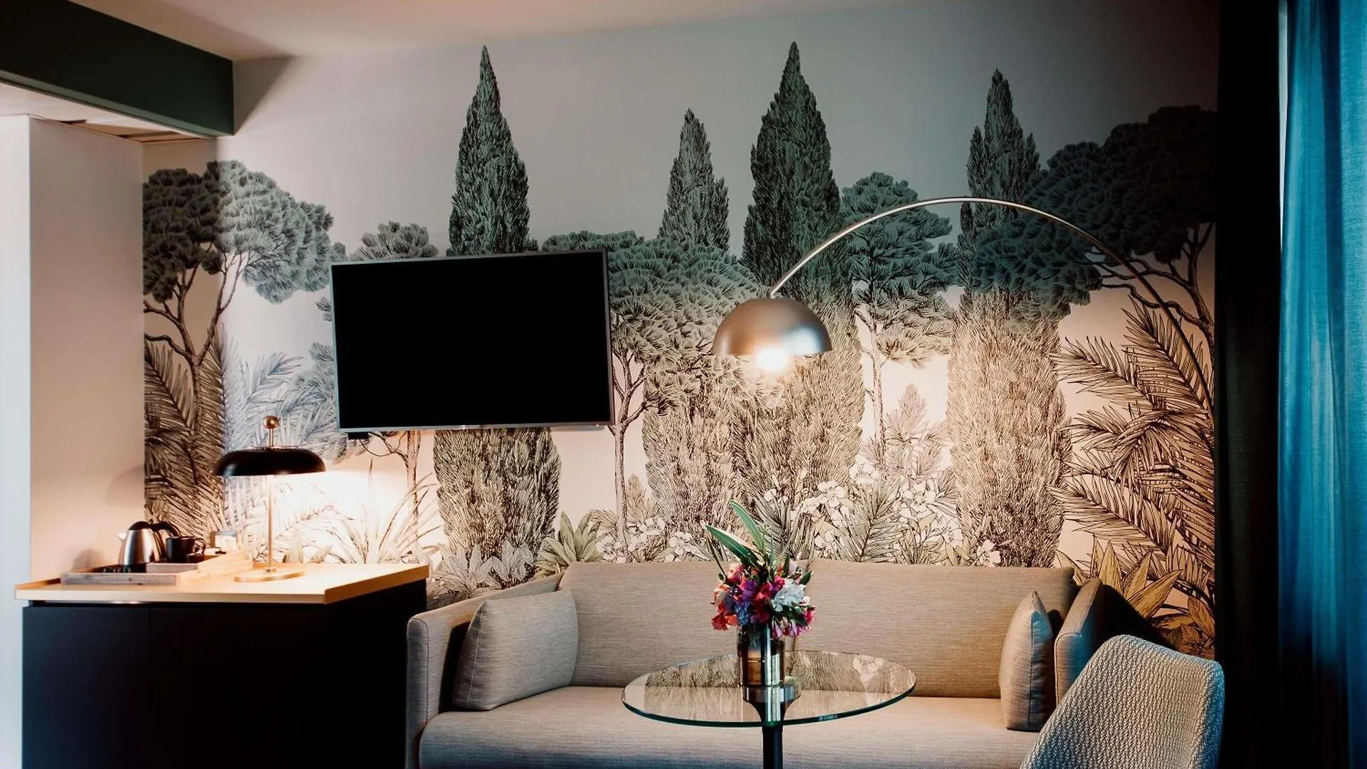 Hotel Mercure Roma Corso Trieste 4*, רומא איטליה